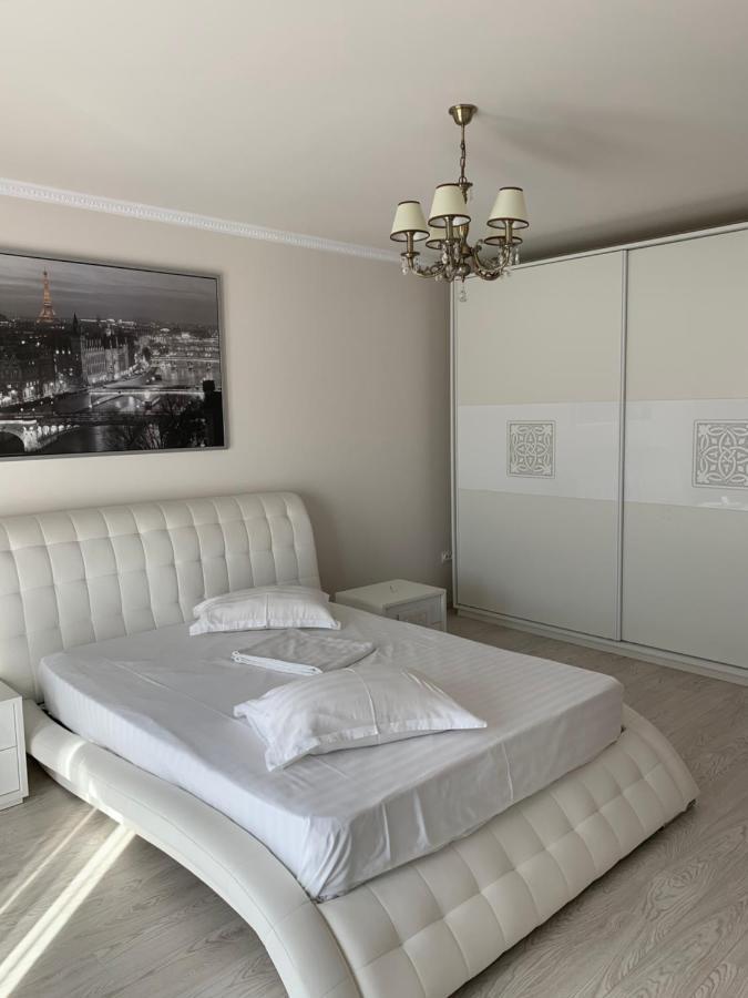 Vila Pati Ploieşti Exteriér fotografie